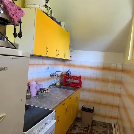 Idila Apartment *